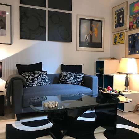 Artistic Designer Flat Lägenhet Aten Exteriör bild